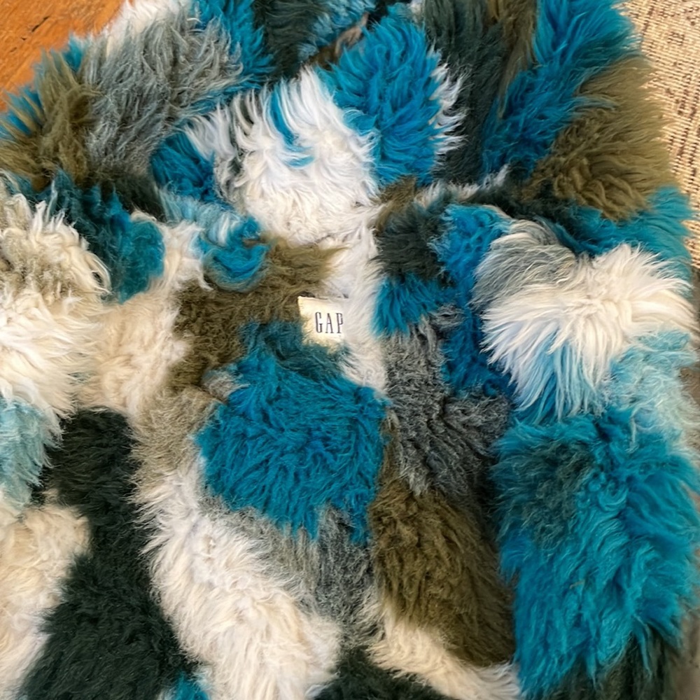 Parka - Picture 3 of 6